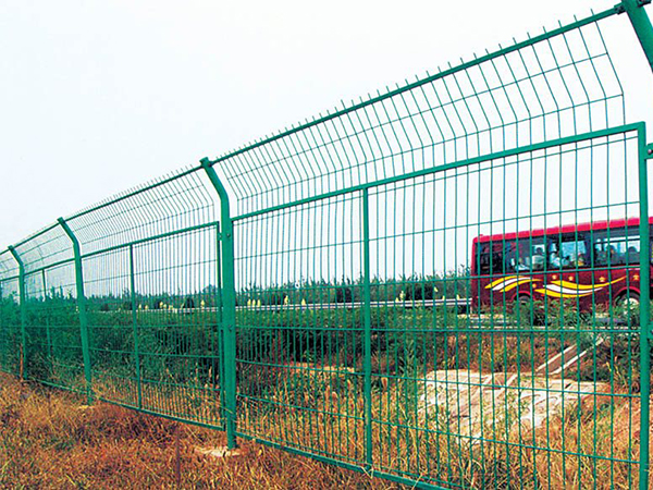 河南高速公路護(hù)欄網(wǎng)
