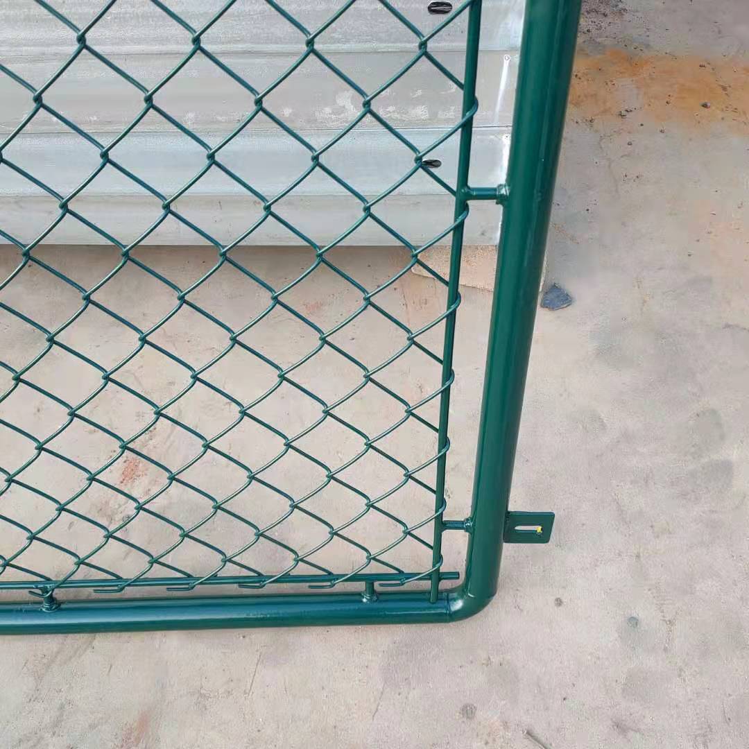河南籃球場護(hù)欄網(wǎng)圖片6